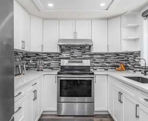 135 Sandarac Place Nw, Calgary, AB 