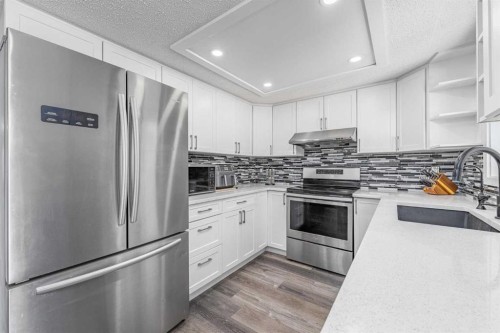135 Sandarac Place Nw, Calgary, AB 