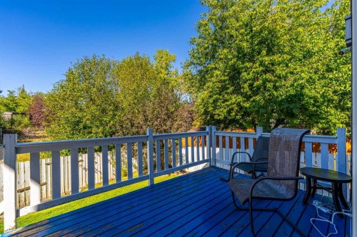135 Sandarac Place Nw, Calgary, AB 