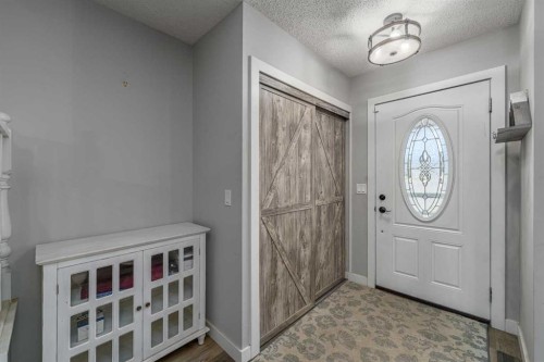135 Sandarac Place Nw, Calgary, AB 