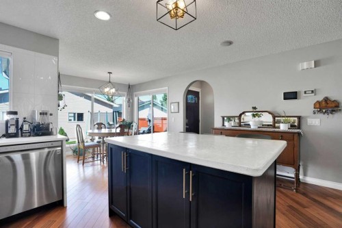 62 Prestwick Landing Se, Calgary, AB 