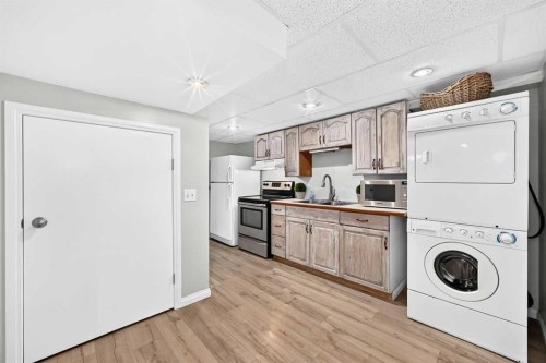 2275 Flanders Avenue Sw, Calgary, AB 