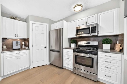 2275 Flanders Avenue Sw, Calgary, AB 