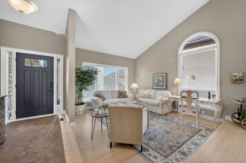 451 Hawkview Manor Circle Nw, Calgary, AB 