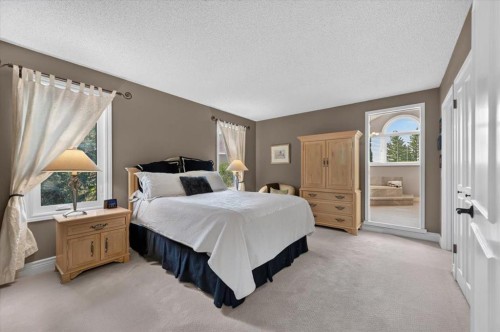 451 Hawkview Manor Circle Nw, Calgary, AB 