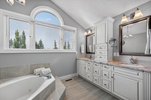 451 Hawkview Manor Circle Nw, Calgary, AB 