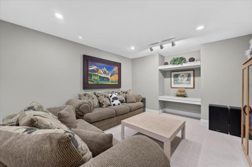 451 Hawkview Manor Circle Nw, Calgary, AB 