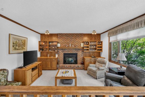 232 Hawkview Manor Circle Nw, Calgary, AB 