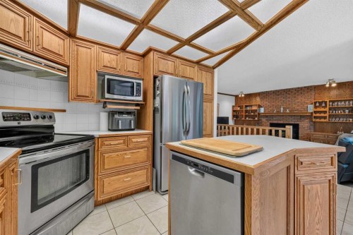 232 Hawkview Manor Circle Nw, Calgary, AB 