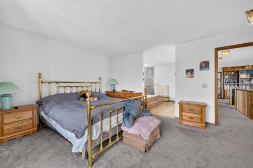 232 Hawkview Manor Circle Nw, Calgary, AB 