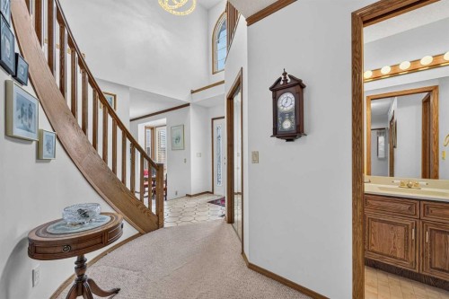 232 Hawkview Manor Circle Nw, Calgary, AB 