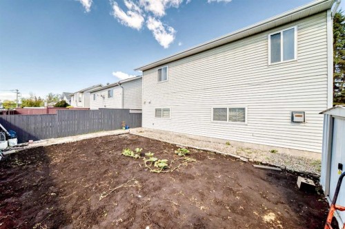 131 Applewood Drive Se, Calgary, AB 