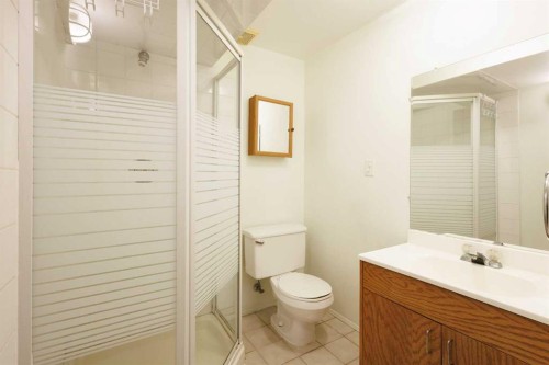 112 Silverthorn Road Nw, Calgary, AB 