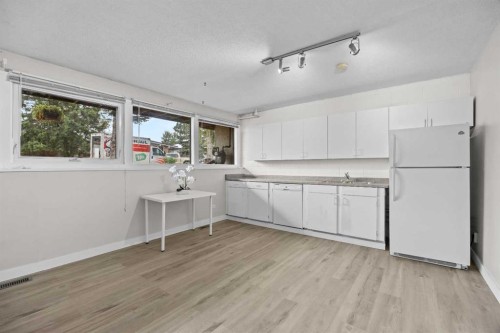 3910 12 Avenue Sw, Calgary, AB 