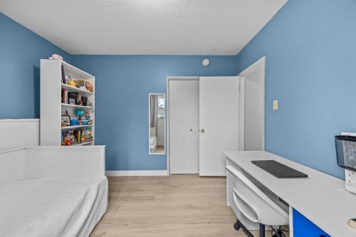 3910 12 Avenue Sw, Calgary, AB 