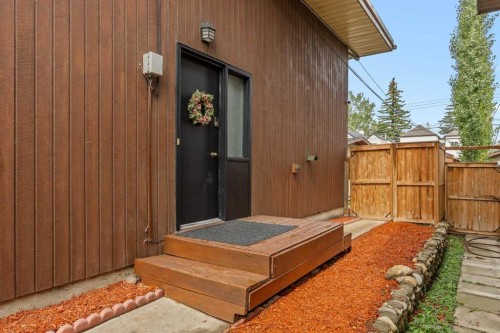 3910 12 Avenue Sw, Calgary, AB 