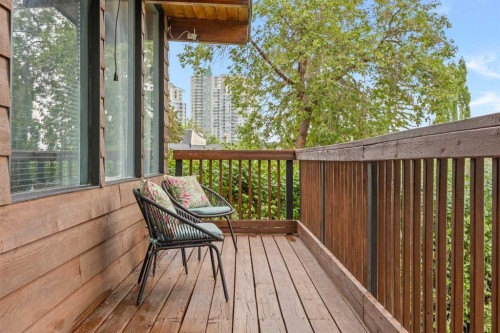 3910 12 Avenue Sw, Calgary, AB 