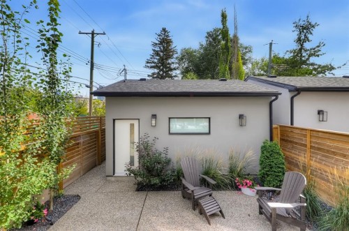 1902 13 Street Sw, Calgary, AB 
