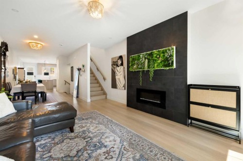 426 13 Avenue Ne, Calgary, AB 