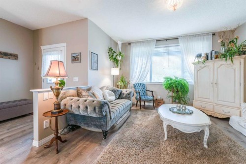 643 Everridge Drive Sw, Calgary, AB 