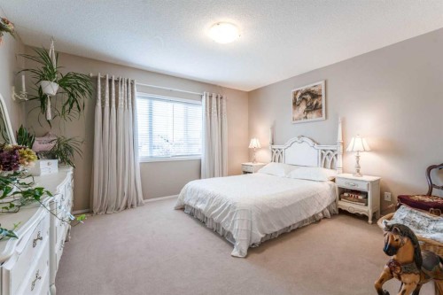 643 Everridge Drive Sw, Calgary, AB 