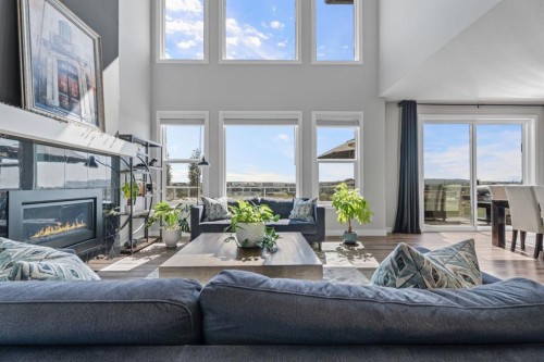 75 Birch Glen, Okotoks, AB 