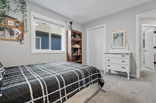 75 Birch Glen, Okotoks, AB 