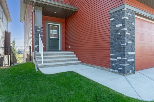 75 Birch Glen, Okotoks, AB 
