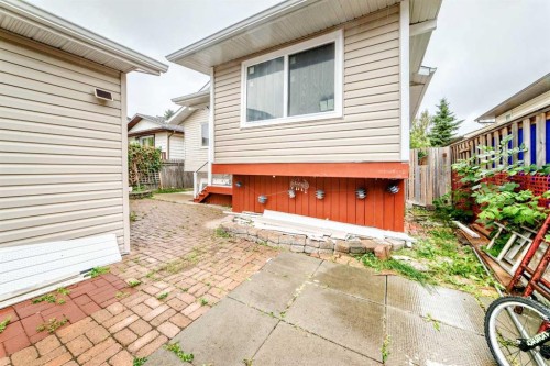 6340 Falton Road Ne, Calgary, AB 