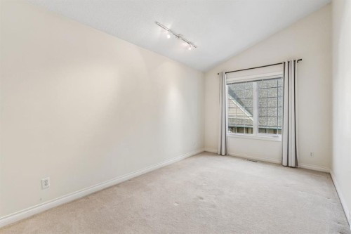 16 Varsity Estates Gardens Nw, Calgary, AB 