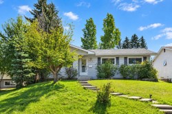 5319 Vicary Place NW Calgary, AB T3A 0L4
