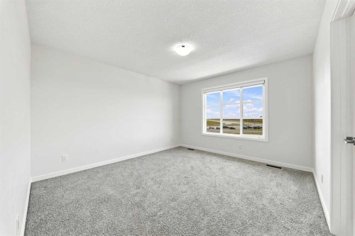 223 Savanna Way Ne, Calgary, AB 