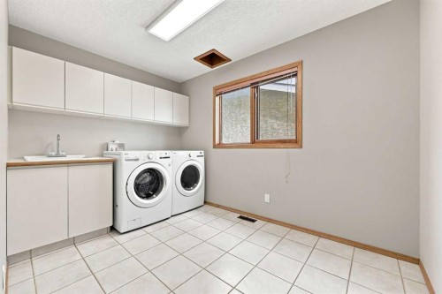 361 Santana Bay Nw, Calgary, AB 