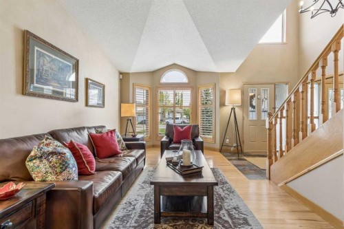 187 Hampshire Close Nw, Calgary, AB 