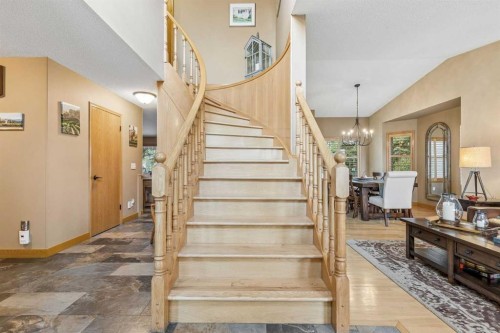 187 Hampshire Close Nw, Calgary, AB 