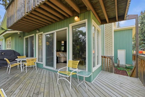 336 Pump Hill Crescent Sw, Calgary, AB 