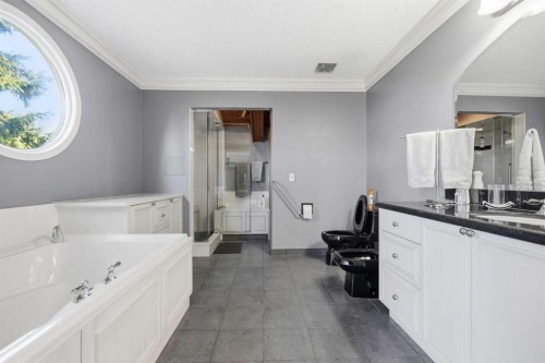 336 Pump Hill Crescent Sw, Calgary, AB 