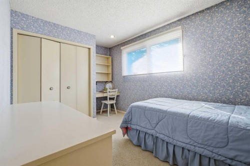 336 Pump Hill Crescent Sw, Calgary, AB 