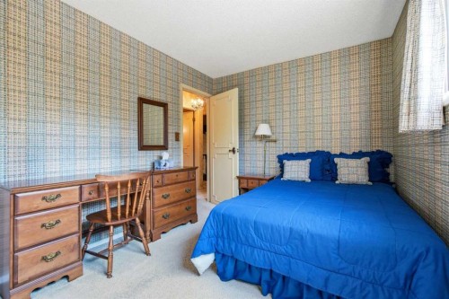 336 Pump Hill Crescent Sw, Calgary, AB 