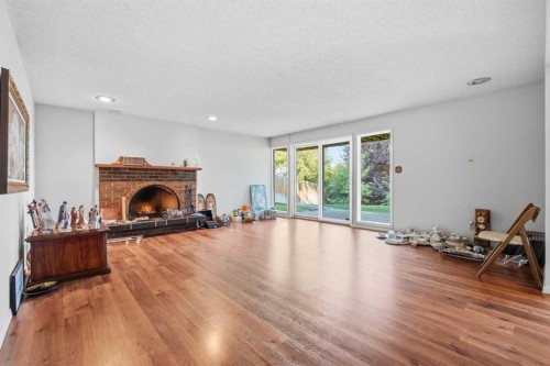 336 Pump Hill Crescent Sw, Calgary, AB 