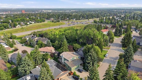 336 Pump Hill Crescent Sw, Calgary, AB 