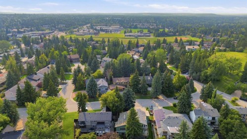 336 Pump Hill Crescent Sw, Calgary, AB 
