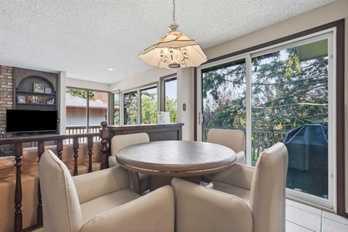336 Pump Hill Crescent Sw, Calgary, AB 