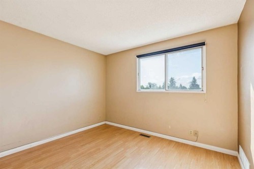 175 Castleridge Drive Ne, Calgary, AB 