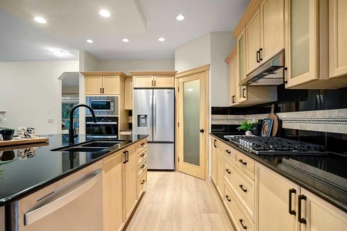 520 Panatella Boulevard Nw, Calgary, AB 