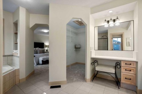 520 Panatella Boulevard Nw, Calgary, AB 