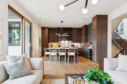 2235 6 Avenue Nw, Calgary, AB 