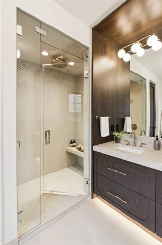 2235 6 Avenue Nw, Calgary, AB 