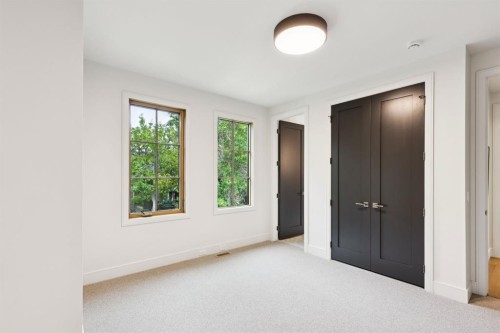 2235 6 Avenue Nw, Calgary, AB 