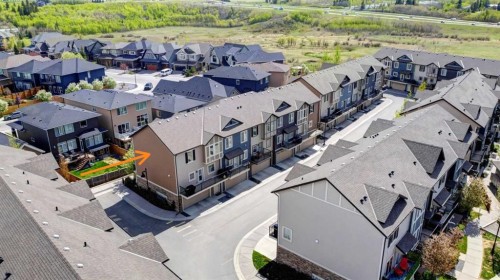 444 Legacy Point Se, Calgary, AB 